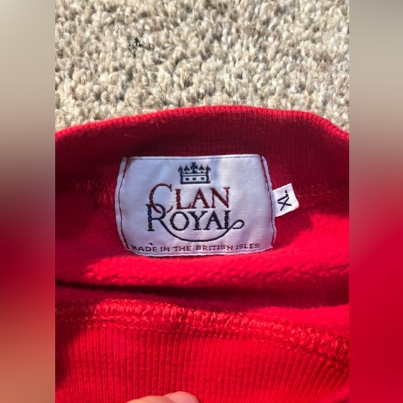 Red Scotland Crewnecks - Picture 2 of 3